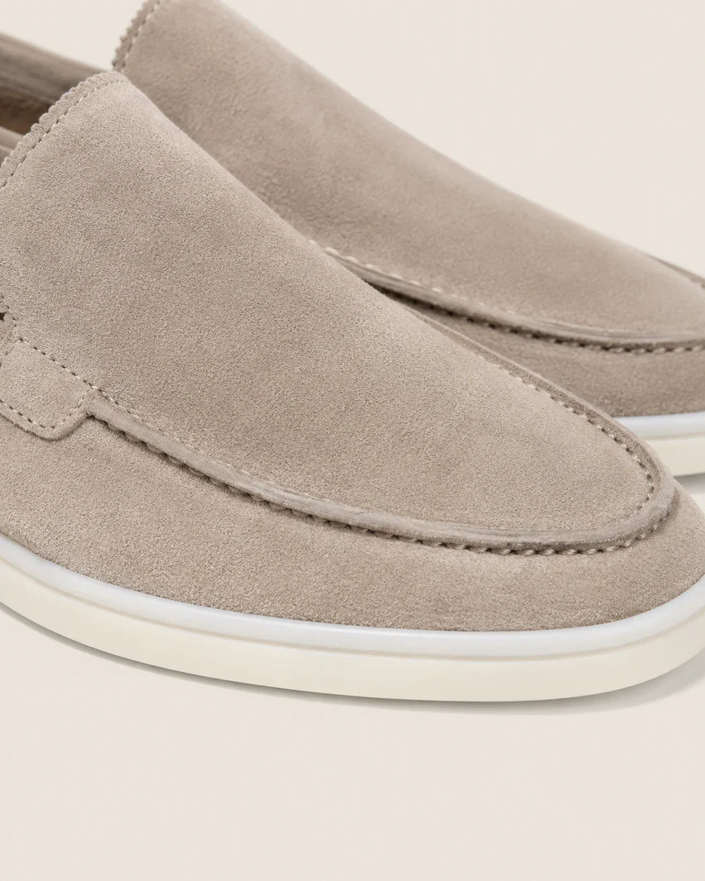 Lady Beige Yacht Loafer