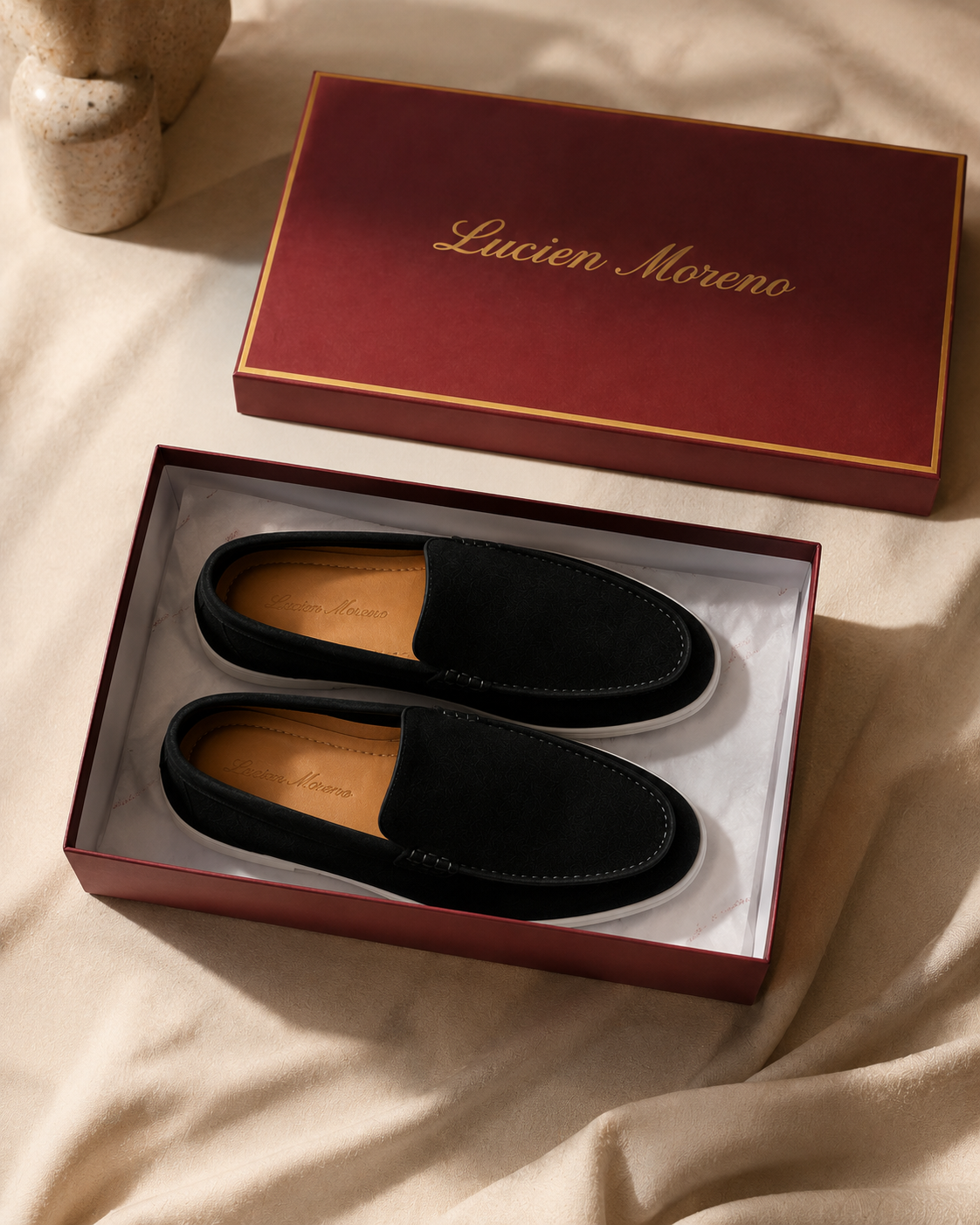 Lady Black Cowhide Slip-On Loafers
